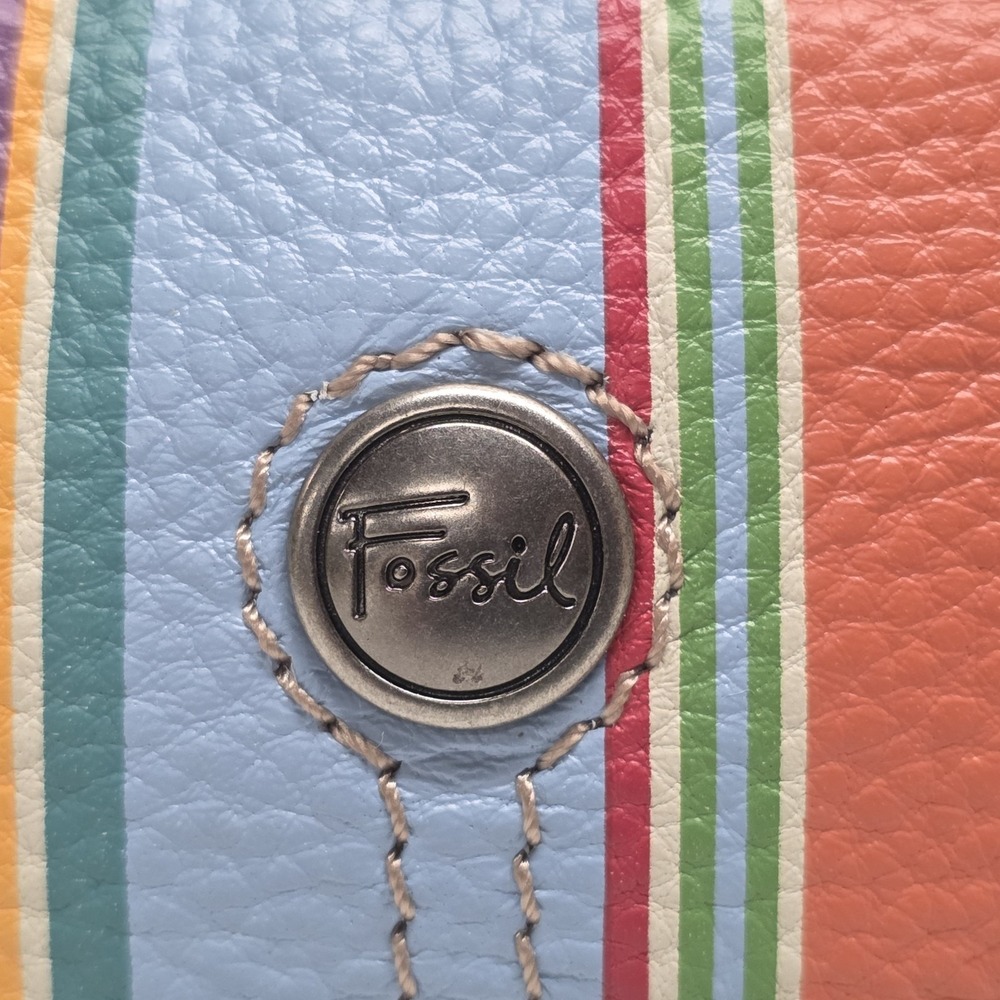 Fossil Weekender Multicolor Striped Printed Zip Pouch Wallet NWT - Picture 3 of 16